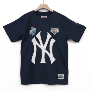 Playera NY Yankees Shield